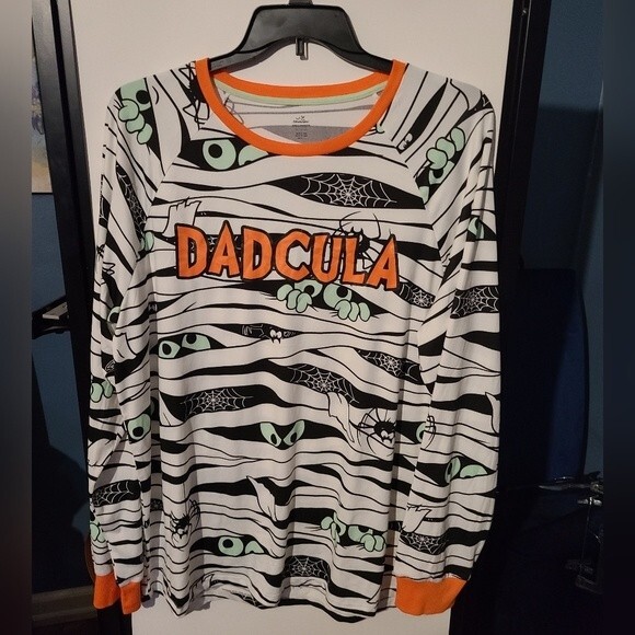 Mens 2pc Halloween pajamas GLOW in the dark. XL - Picture 1 of 7
